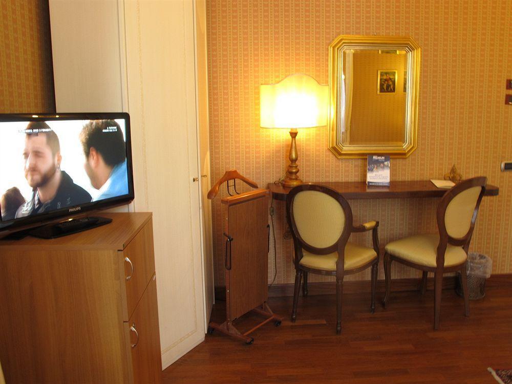 C-Hotels De Rose Palace Firenze Eksteriør billede