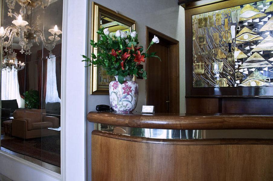 C-Hotels De Rose Palace Firenze Eksteriør billede