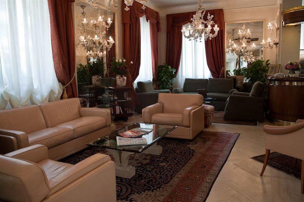 C-Hotels De Rose Palace Firenze Eksteriør billede