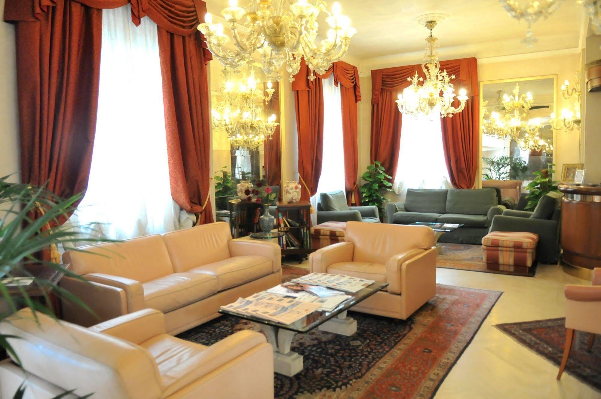 C-Hotels De Rose Palace Firenze Eksteriør billede