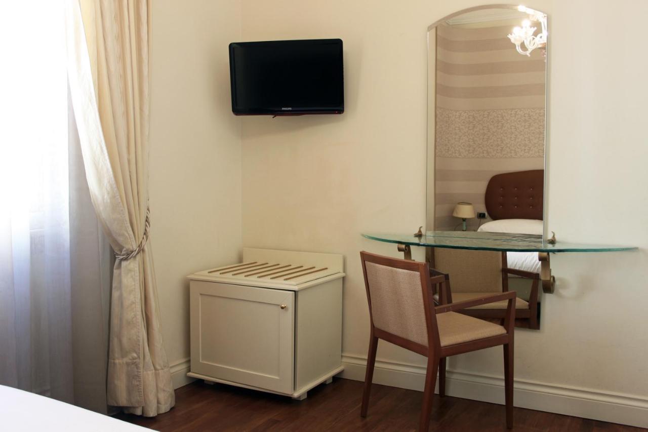 C-Hotels De Rose Palace Firenze Eksteriør billede